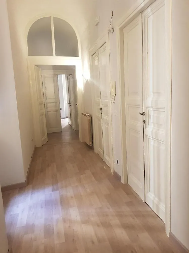 The Shell Rome Suite